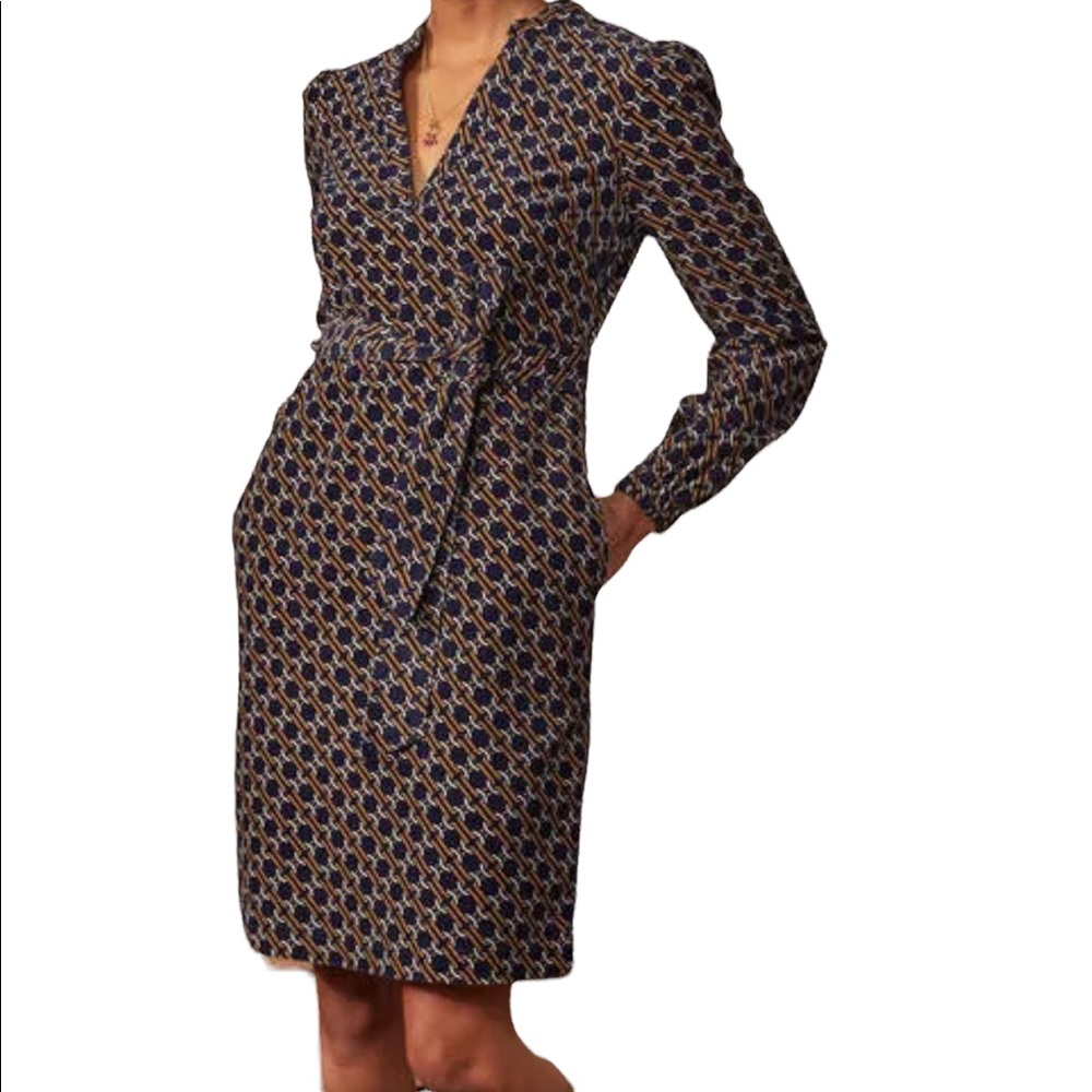 BODEN Esmeralda Tie Waisted Long Sleeve Wrap Dress in Navy Blue